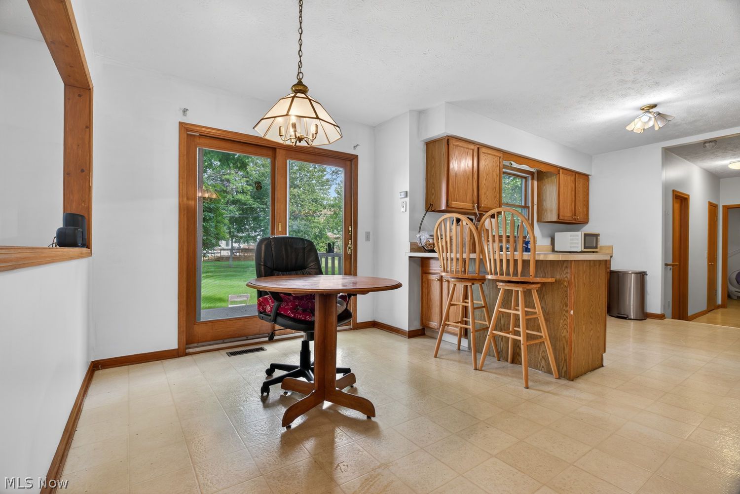 657 Cherry Valley Drive Amherst OH 44001