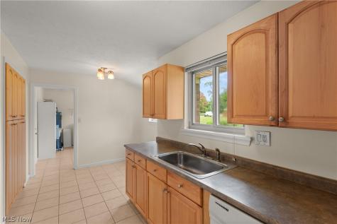 1525 Bonnie Road Macedonia OH 44056