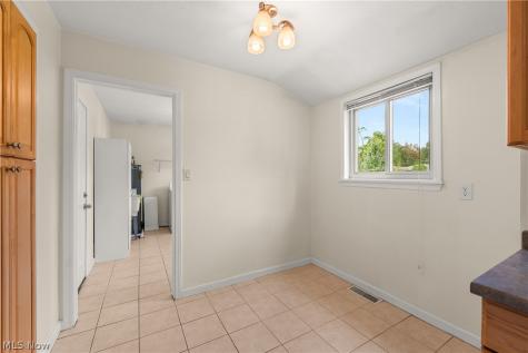 1525 Bonnie Road Macedonia OH 44056