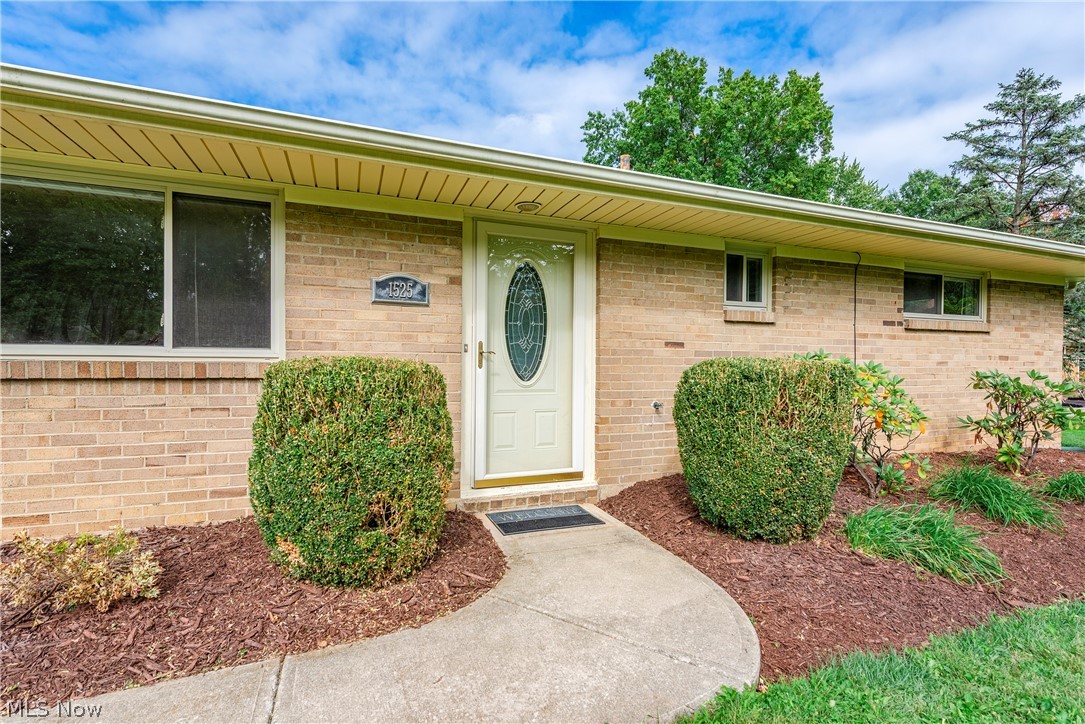 1525 Bonnie Road Macedonia OH 44056