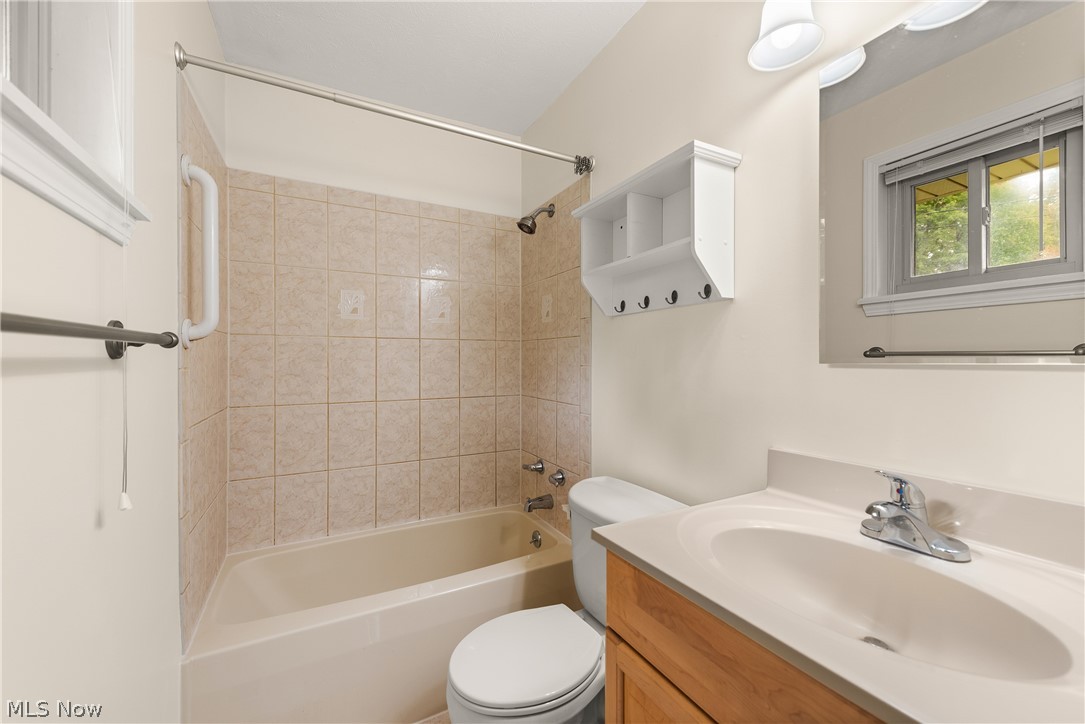 1525 Bonnie Road Macedonia OH 44056