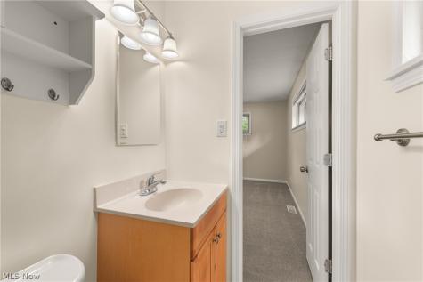 1525 Bonnie Road Macedonia OH 44056