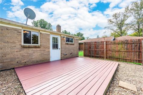 1525 Bonnie Road Macedonia OH 44056