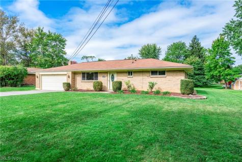1525 Bonnie Road Macedonia OH 44056