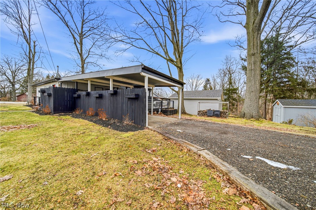 8324 Harbor Drive Mentor OH 44060