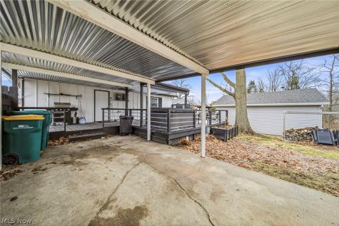 8324 Harbor Drive Mentor OH 44060