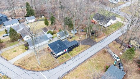 8324 Harbor Drive Mentor OH 44060