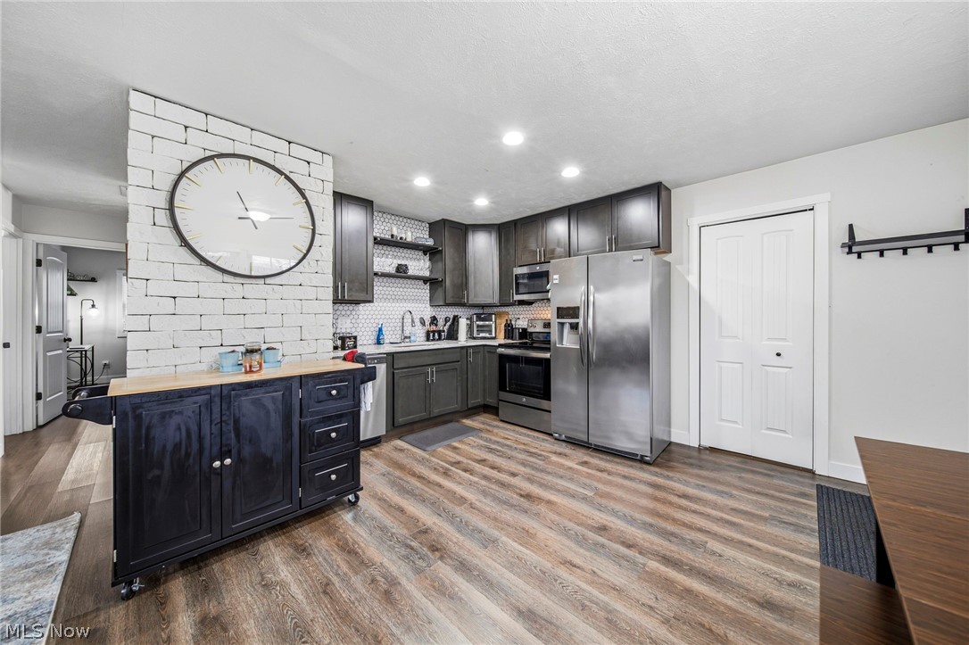 8324 Harbor Drive Mentor OH 44060