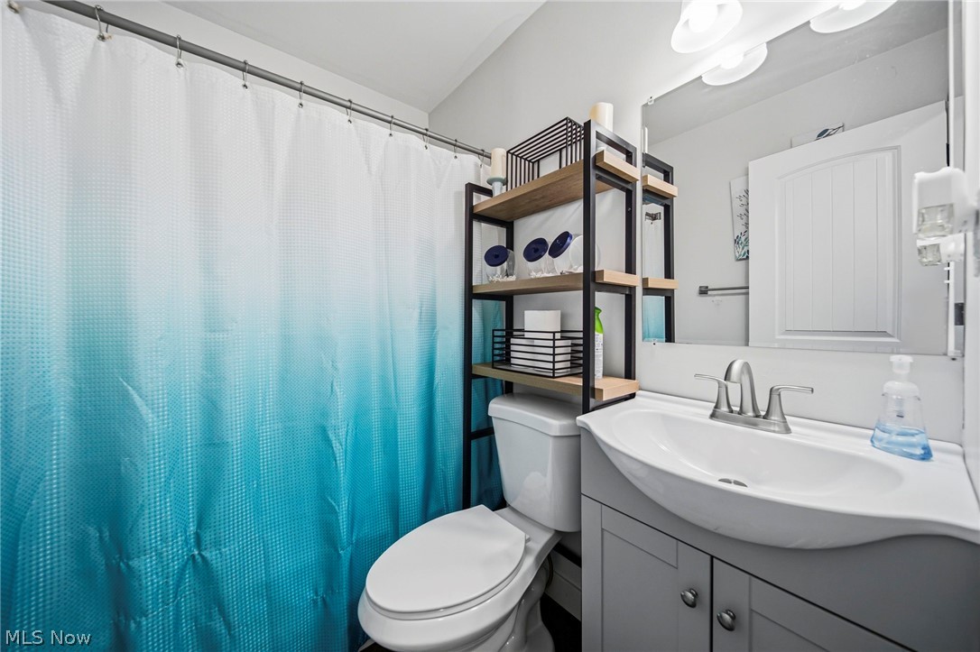 8324 Harbor Drive Mentor OH 44060
