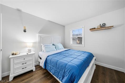 8324 Harbor Drive Mentor OH 44060