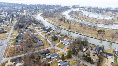 8324 Harbor Drive Mentor OH 44060