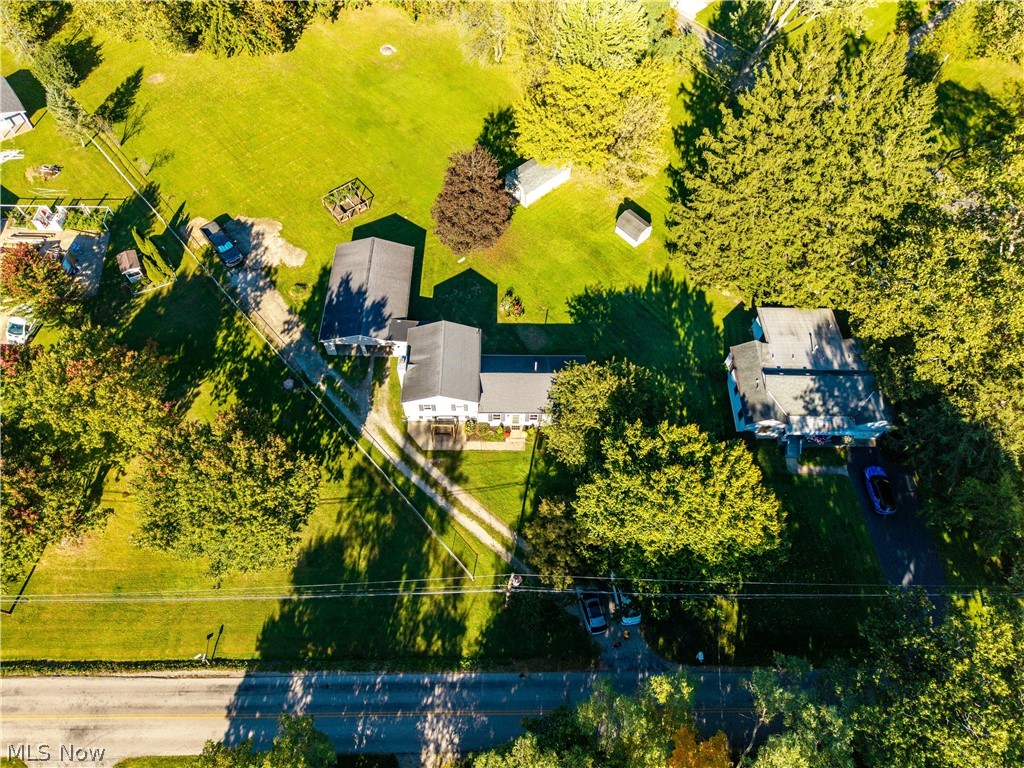 38536 E River Road Elyria OH 44035