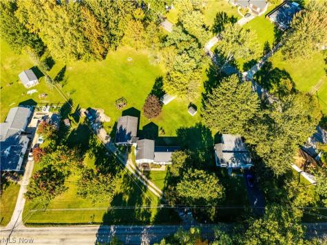 38536 E River Road Elyria OH 44035
