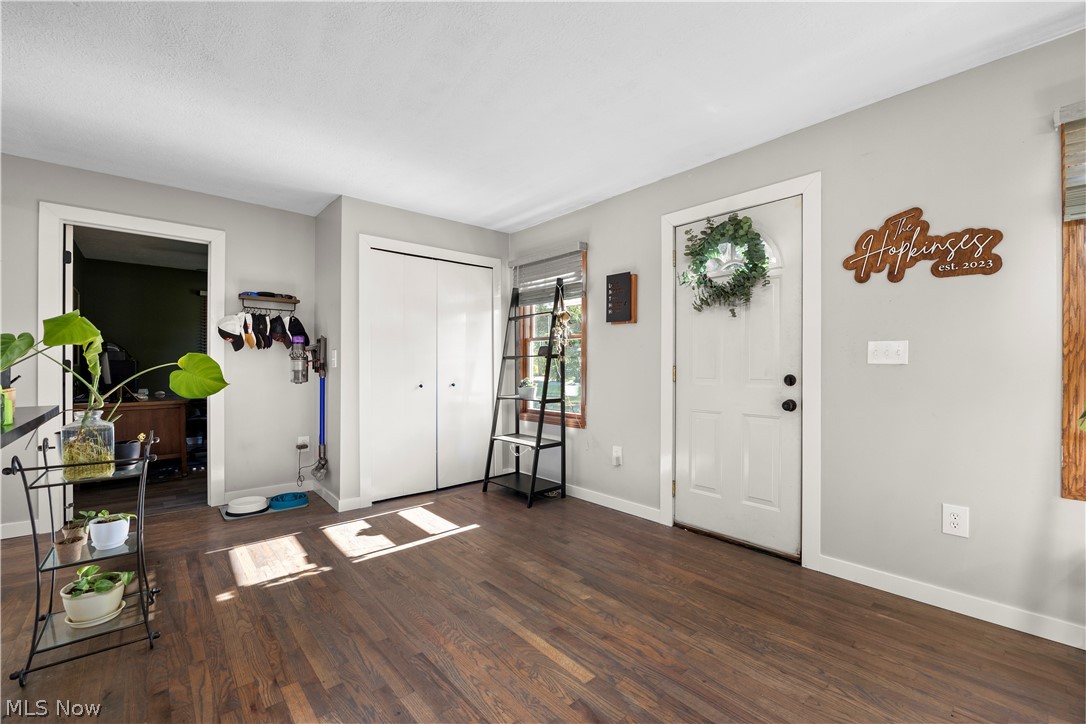 38536 E River Road Elyria OH 44035