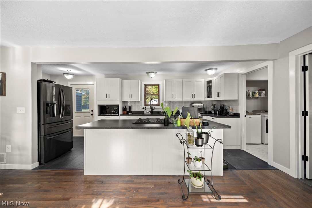 38536 E River Road Elyria OH 44035