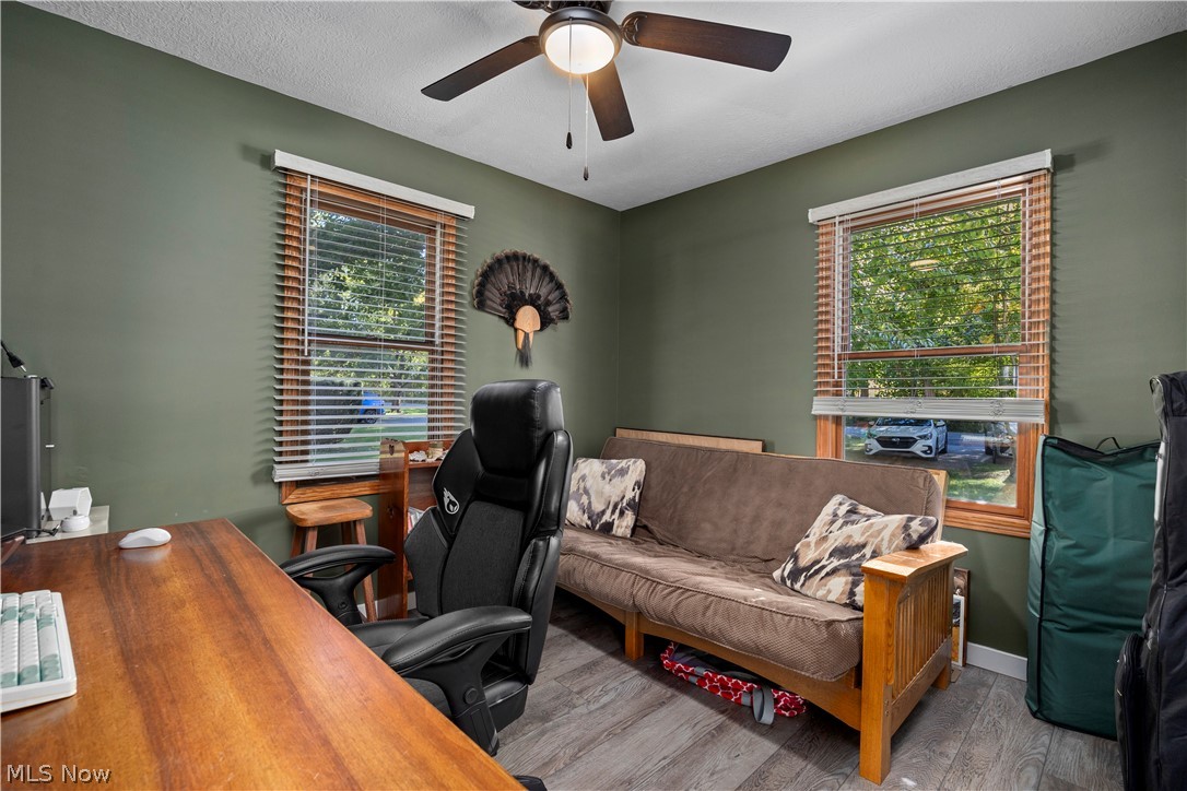 38536 E River Road Elyria OH 44035