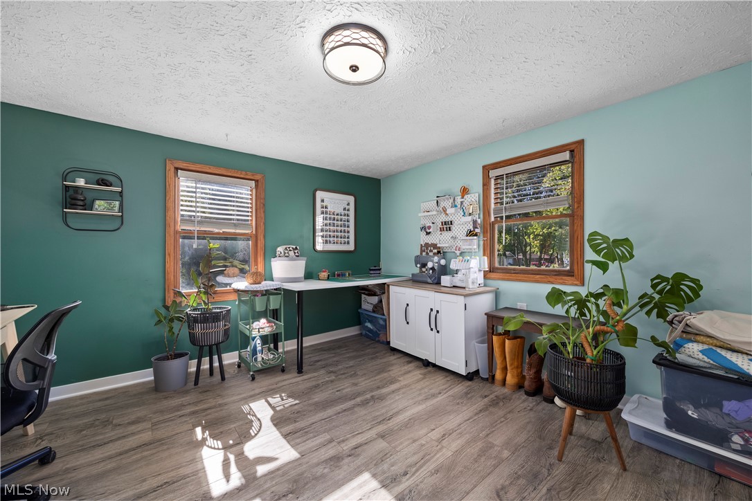 38536 E River Road Elyria OH 44035