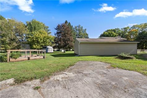38536 E River Road Elyria OH 44035