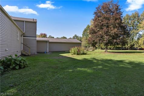38536 E River Road Elyria OH 44035