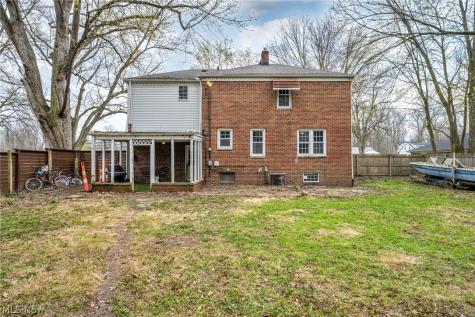 4304 Clague Road North Olmsted OH 44070