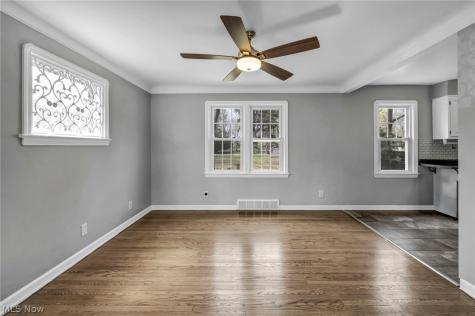 4304 Clague Road North Olmsted OH 44070