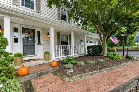 7693 Oakridge Drive Mentor OH 44060