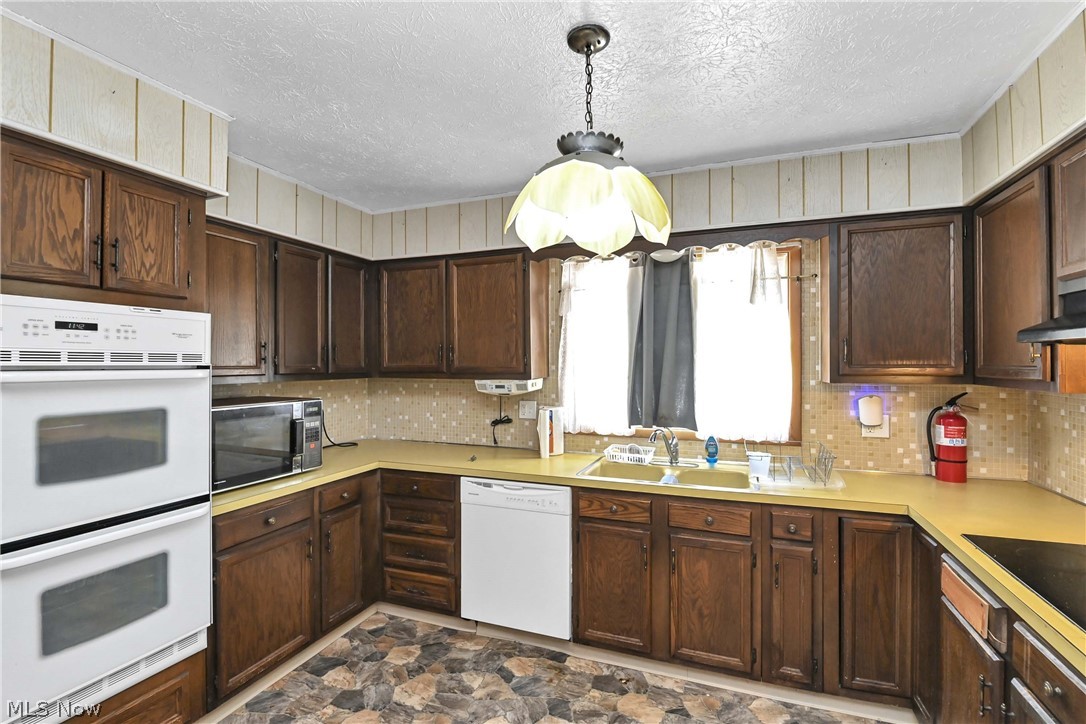 3038 Van Aken Boulevard Shaker Heights OH 44120