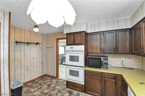 3038 Van Aken Boulevard Shaker Heights OH 44120