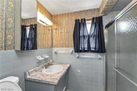 3038 Van Aken Boulevard Shaker Heights OH 44120