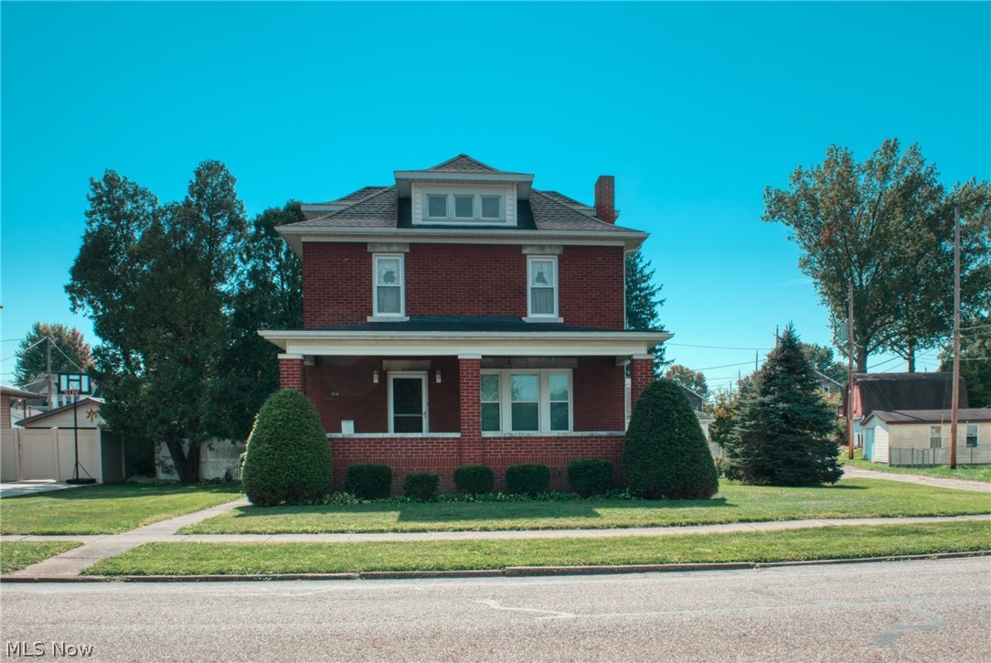 212 5th Street SW Strasburg OH 44680