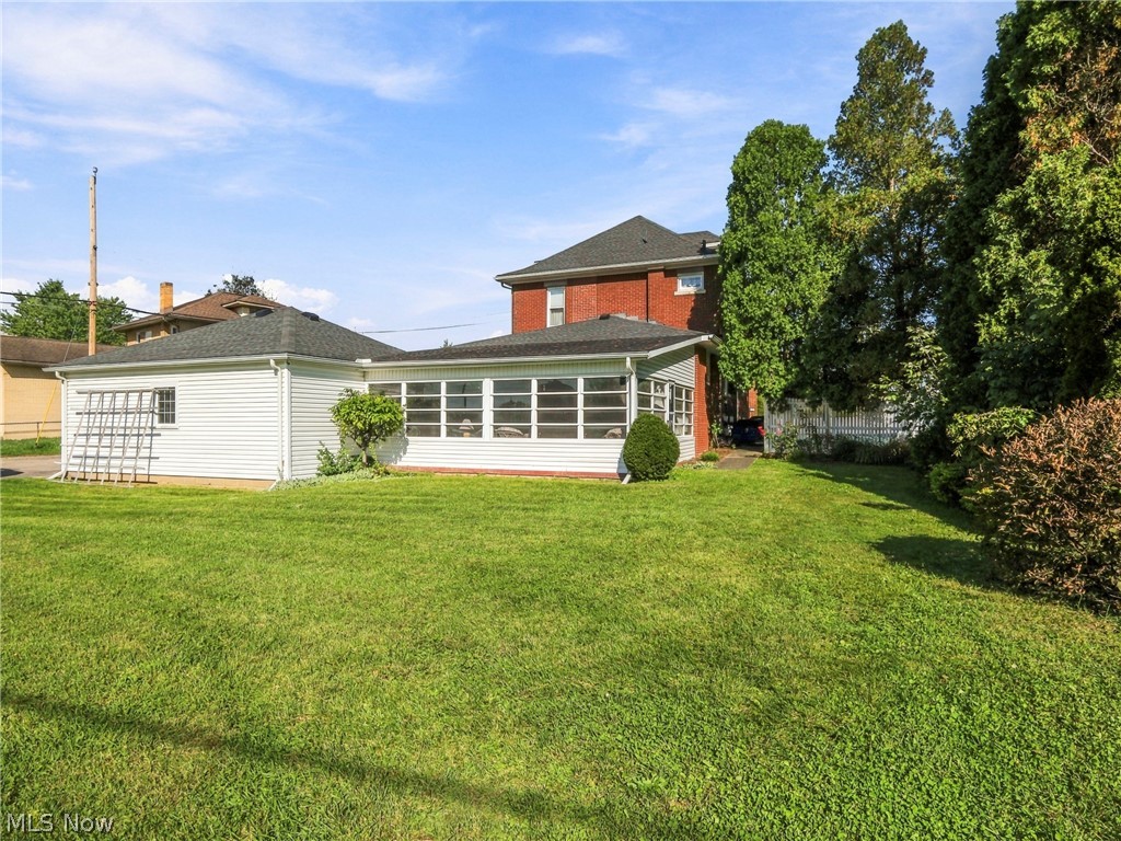 212 5th Street SW Strasburg OH 44680