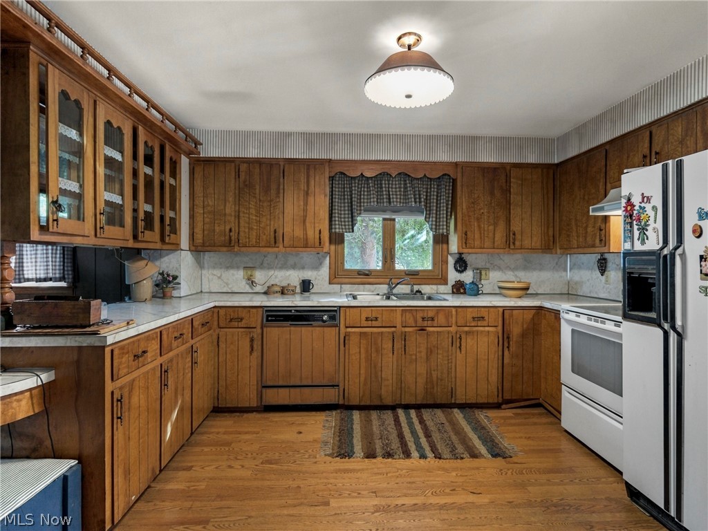 212 5th Street SW Strasburg OH 44680
