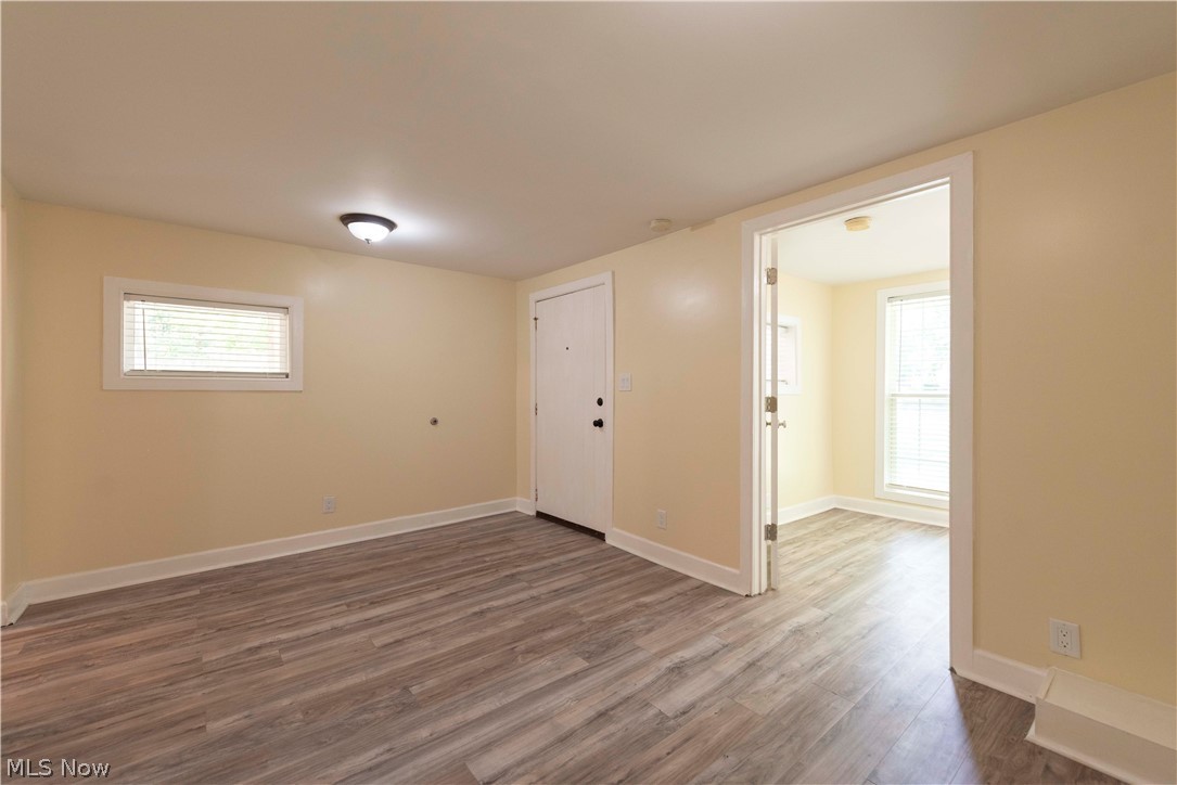 1263 Newton Street Akron OH 44305