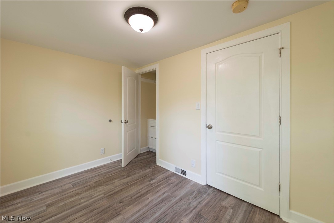 1263 Newton Street Akron OH 44305