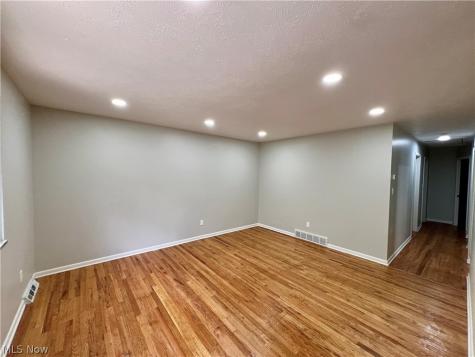 14417 Maple Avenue Maple Heights OH 44137