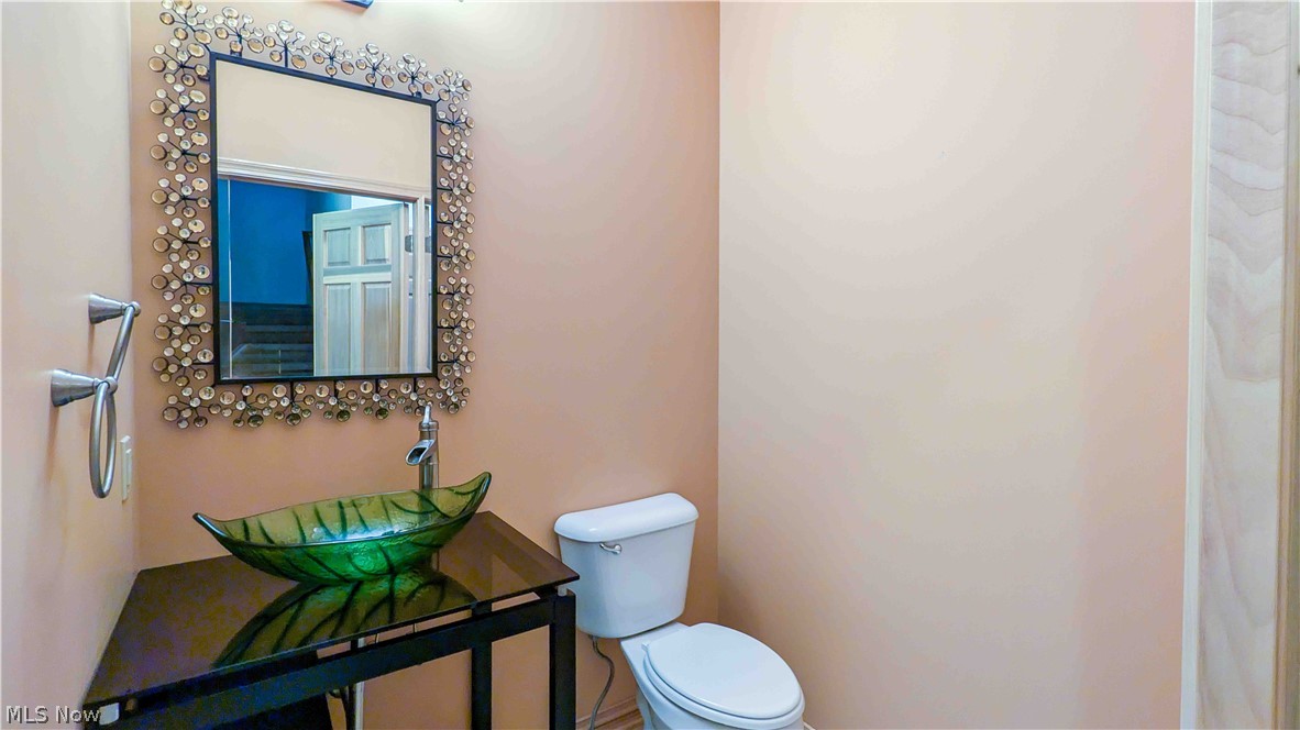 3770 N Cliff Road Port Clinton OH 43452