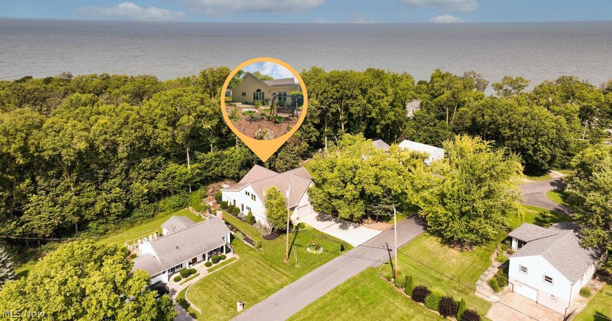 3770 N Cliff Road Port Clinton OH 43452