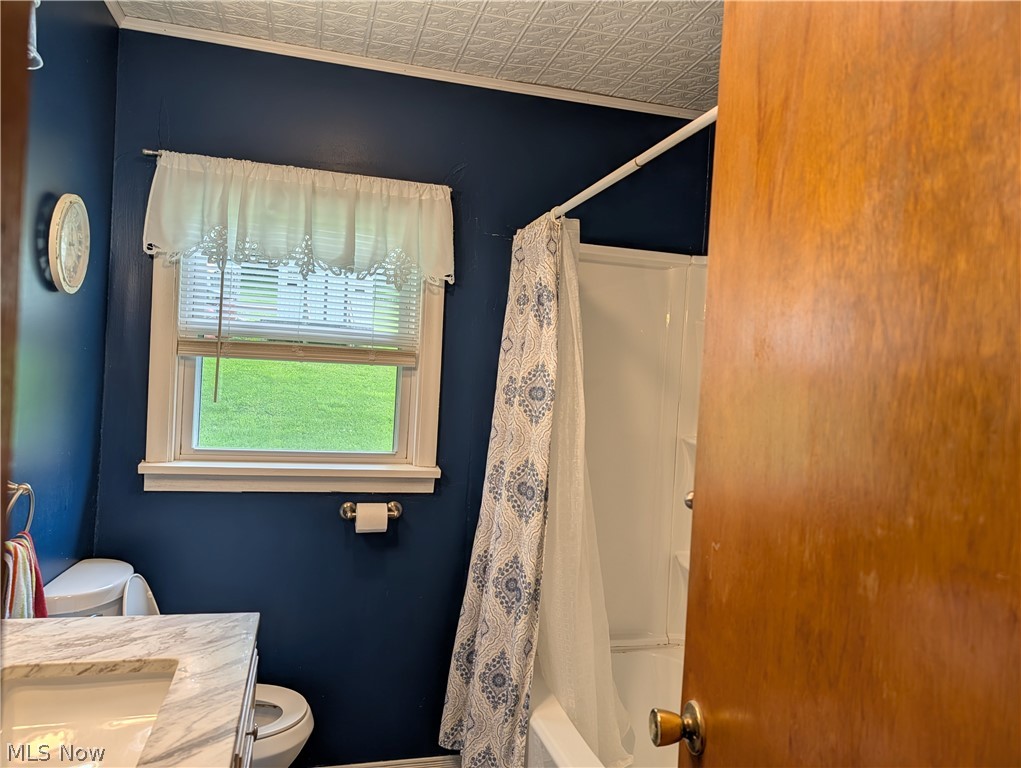 43125 Dennison Road Cadiz OH 43907