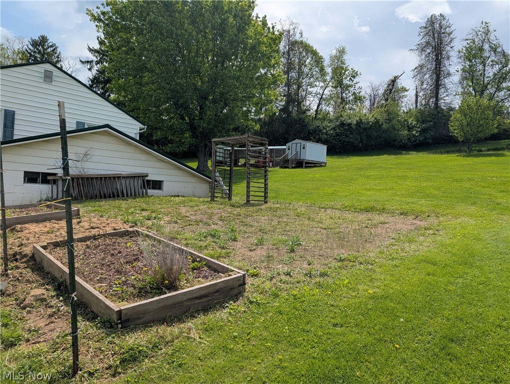43125 Dennison Road Cadiz OH 43907
