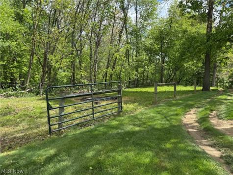 7424 Criswell Road Fredericksburg OH 44627