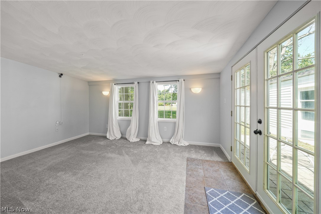 3796 Santom Road N Stow OH 44224