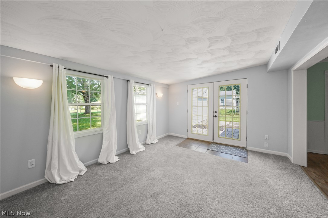 3796 Santom Road N Stow OH 44224