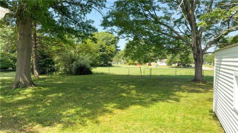 3796 Santom Road N Stow OH 44224
