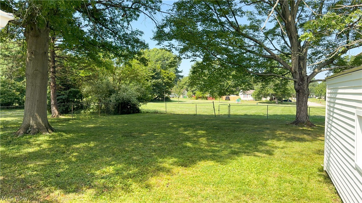 3796 Santom Road N Stow OH 44224