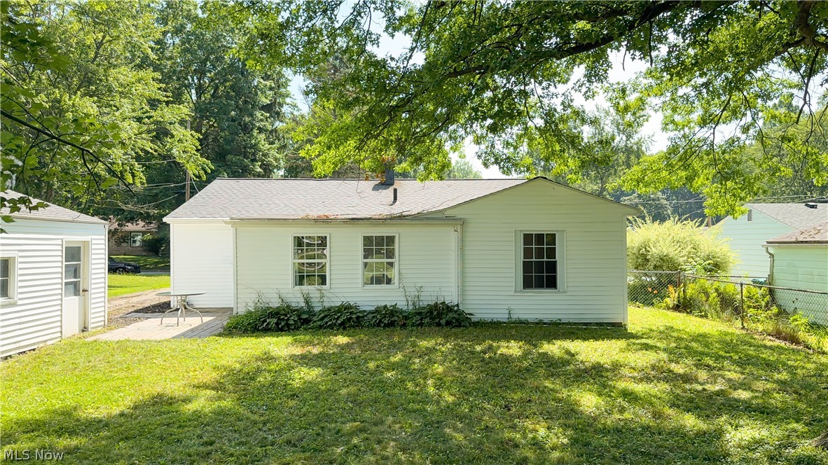 3796 Santom Road N Stow OH 44224