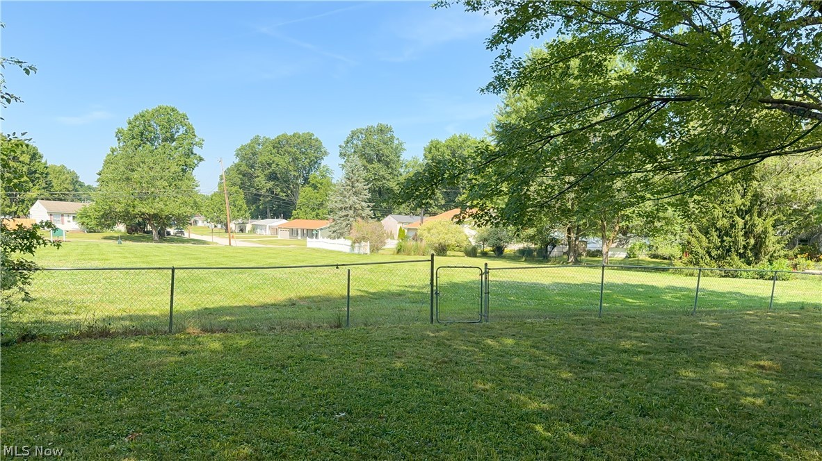 3796 Santom Road N Stow OH 44224