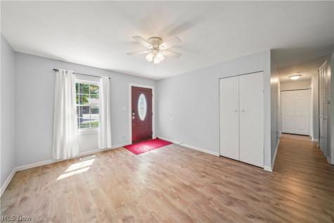 3796 Santom Road N Stow OH 44224
