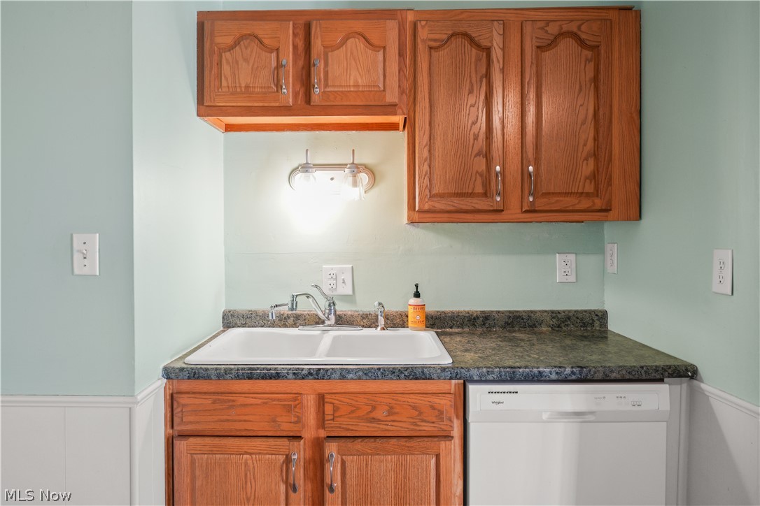 3796 Santom Road N Stow OH 44224