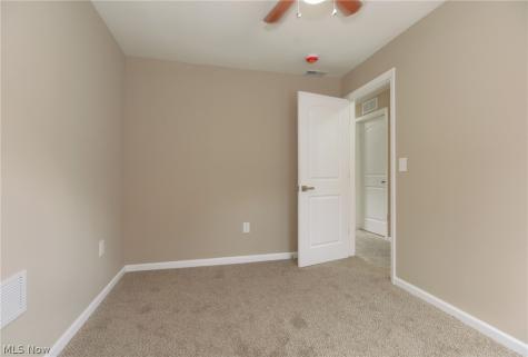 2146 W 95th Street Cleveland OH 44102
