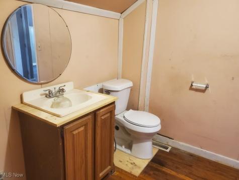 537 3rd Street Elyria OH 44035